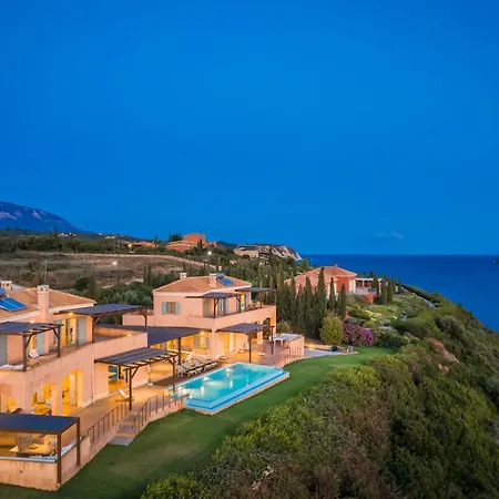 ヴィラ Absolute By Stylish Livathos (Kefalonia)