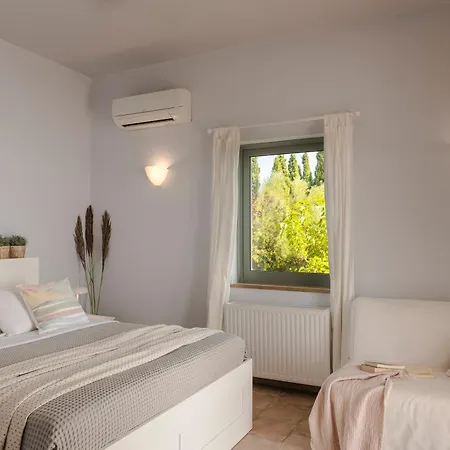 Villa Absolute By Stylish Livathos (Kefalonia)